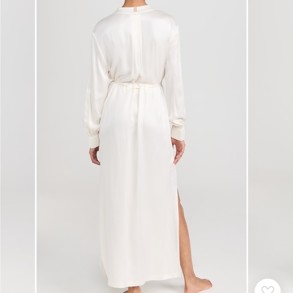 LUNYA BNWT Washable Silk Long Robe in Tranquil White Size XS/S - Picture 3 of 6